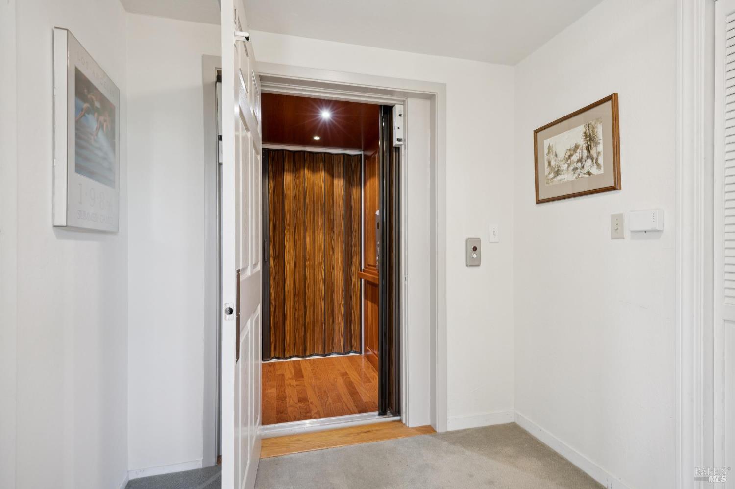 Detail Gallery Image 71 of 90 For 120 Fernwood Dr, San Rafael,  CA 94901 - 4 Beds | 3 Baths