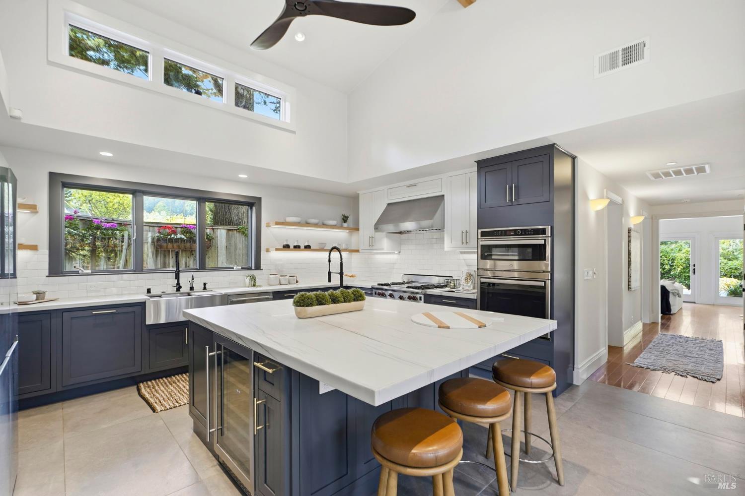 538 Marin Avenue photo 2