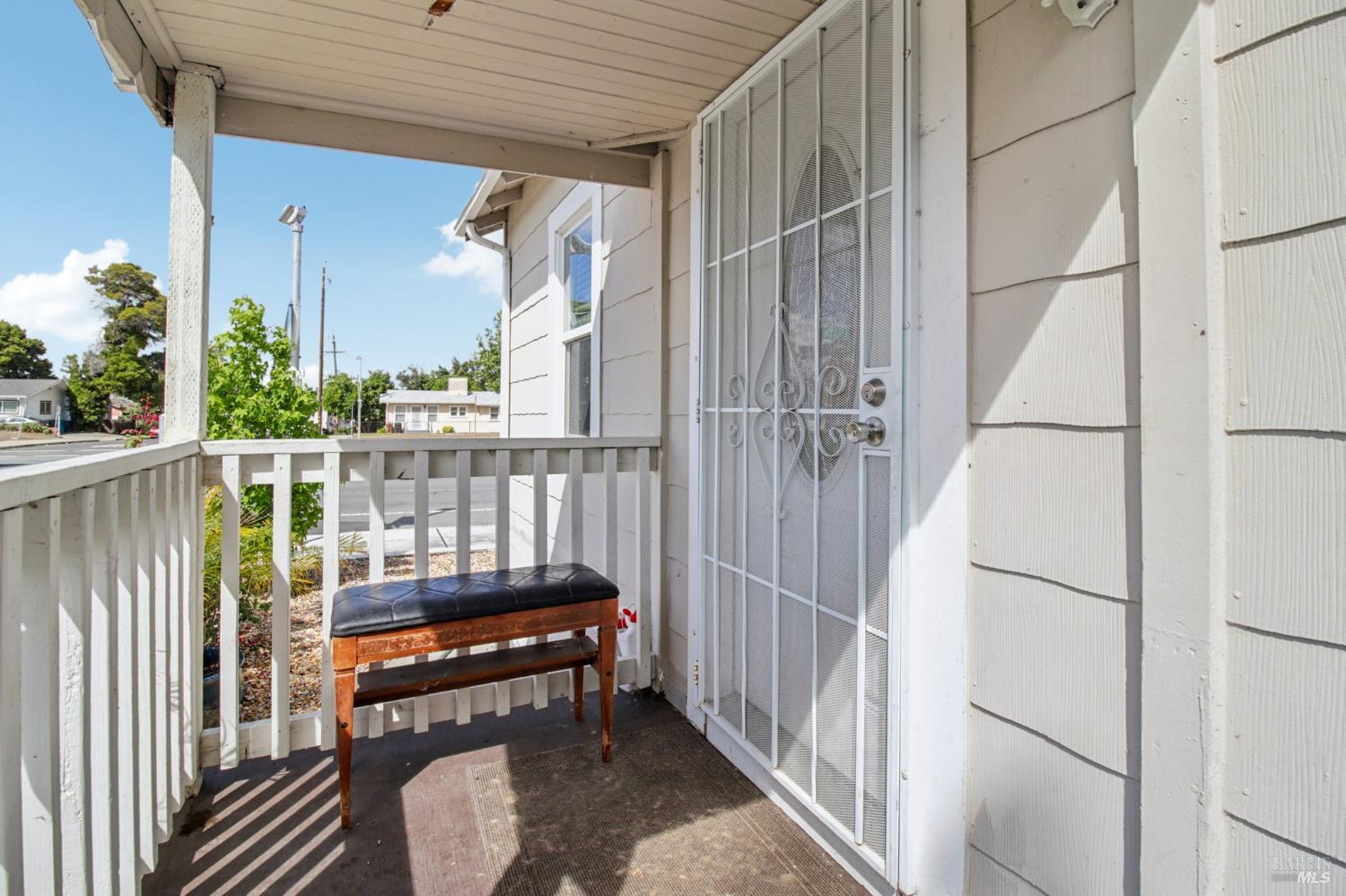 Detail Gallery Image 3 of 38 For 1022 W 6th St, Antioch,  CA 94509 - 2 Beds | 1 Baths