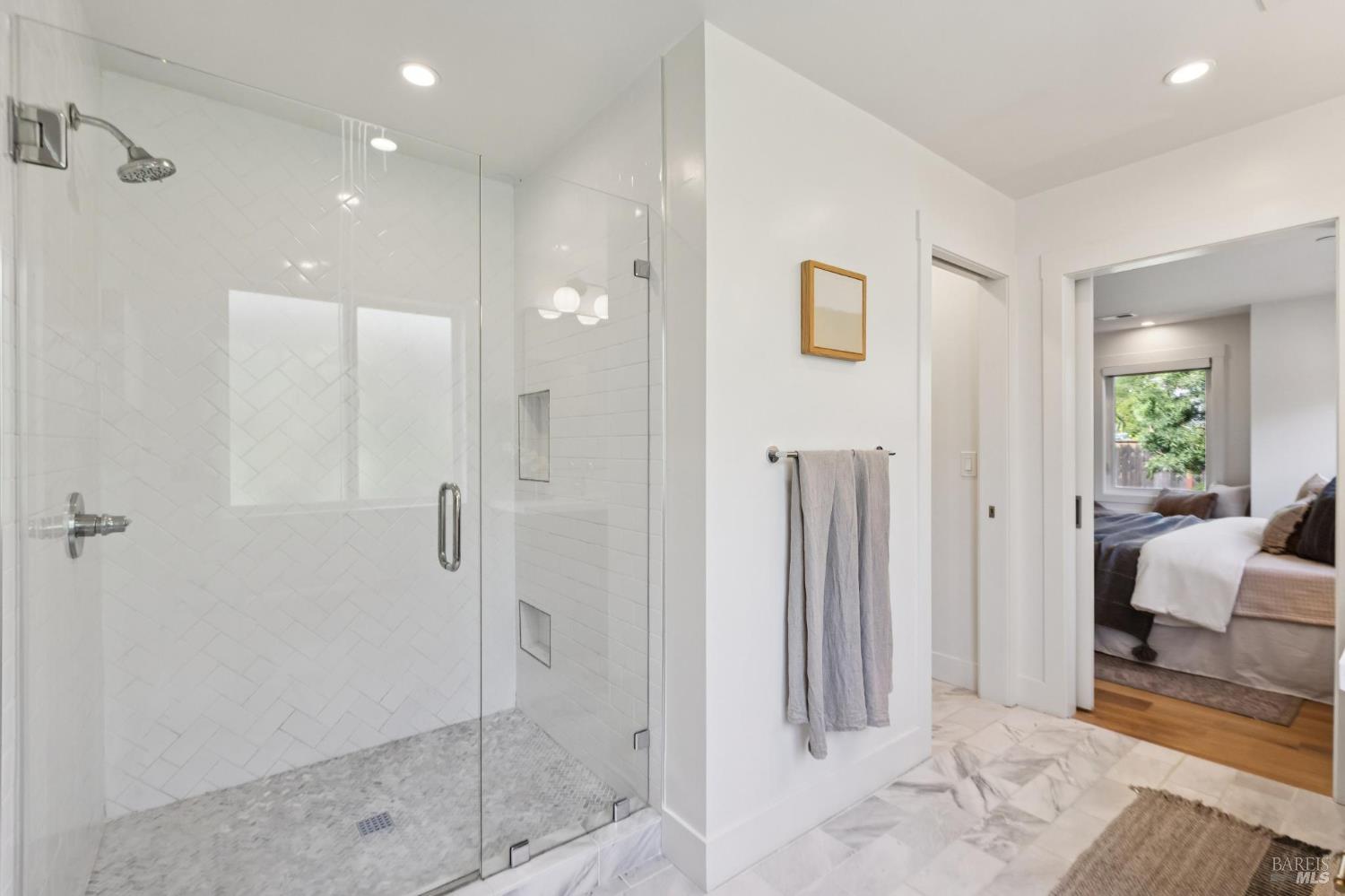 Detail Gallery Image 25 of 42 For 31 Alvarado Ave, Mill Valley,  CA 94941 - 4 Beds | 3 Baths