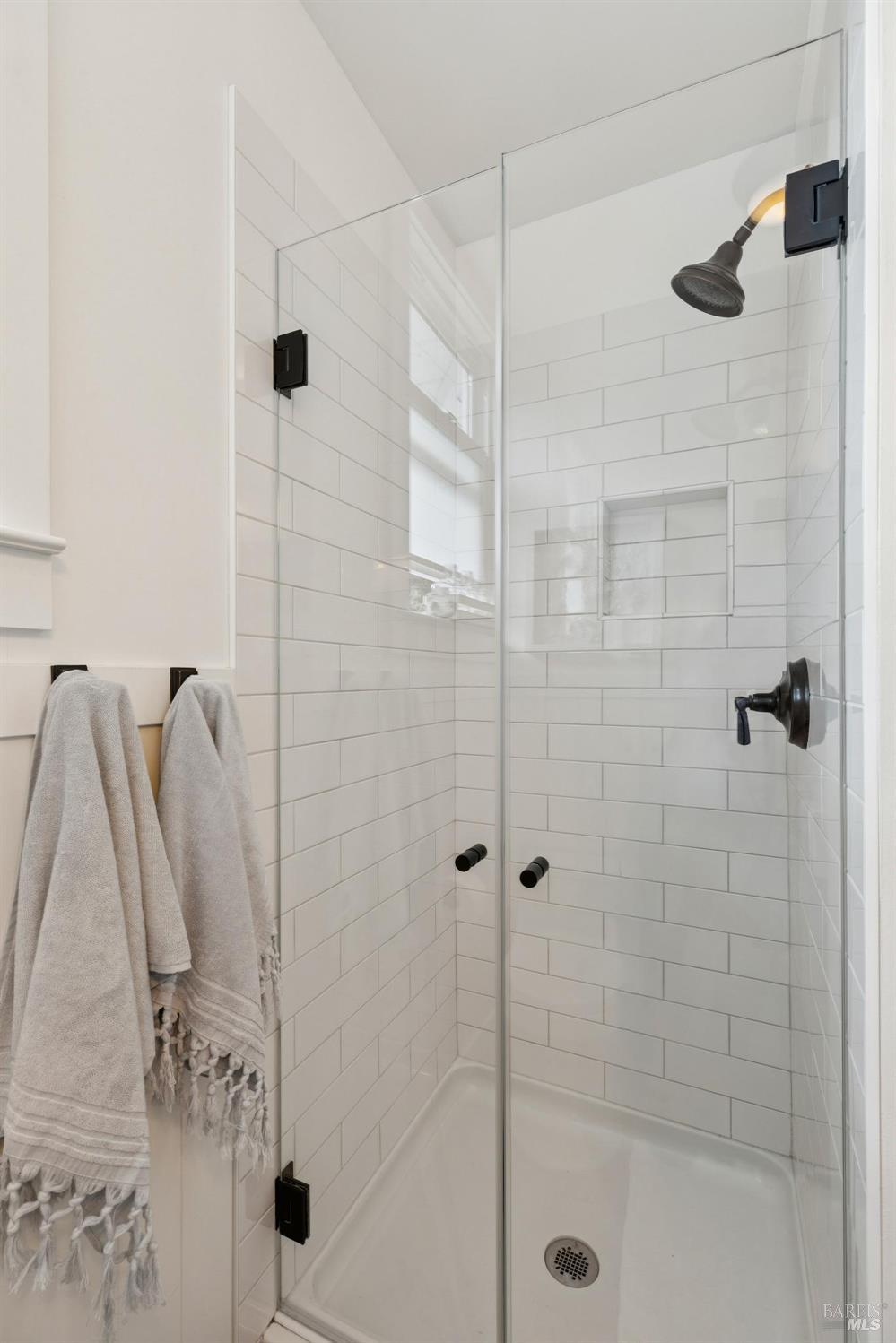 Detail Gallery Image 25 of 36 For 204 Greenfield Ave, San Rafael,  CA 94901 - 3 Beds | 2 Baths