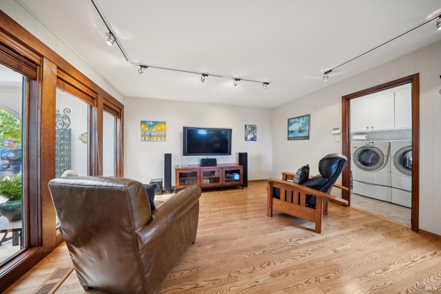 Detail Gallery Image 38 of 90 For 120 Fernwood Dr, San Rafael,  CA 94901 - 4 Beds | 3 Baths