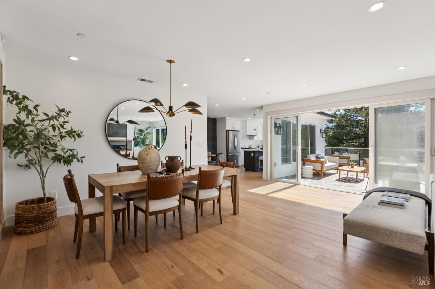 Detail Gallery Image 9 of 42 For 31 Alvarado Ave, Mill Valley,  CA 94941 - 4 Beds | 3 Baths