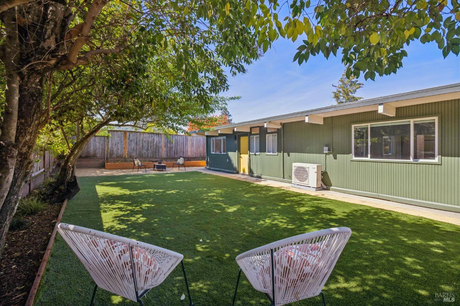 Detail Gallery Image 47 of 57 For 711 Del Ganado Rd, San Rafael,  CA 94903 - 4 Beds | 2 Baths