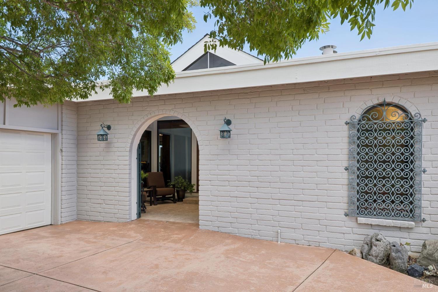 Detail Gallery Image 6 of 90 For 120 Fernwood Dr, San Rafael,  CA 94901 - 4 Beds | 3 Baths