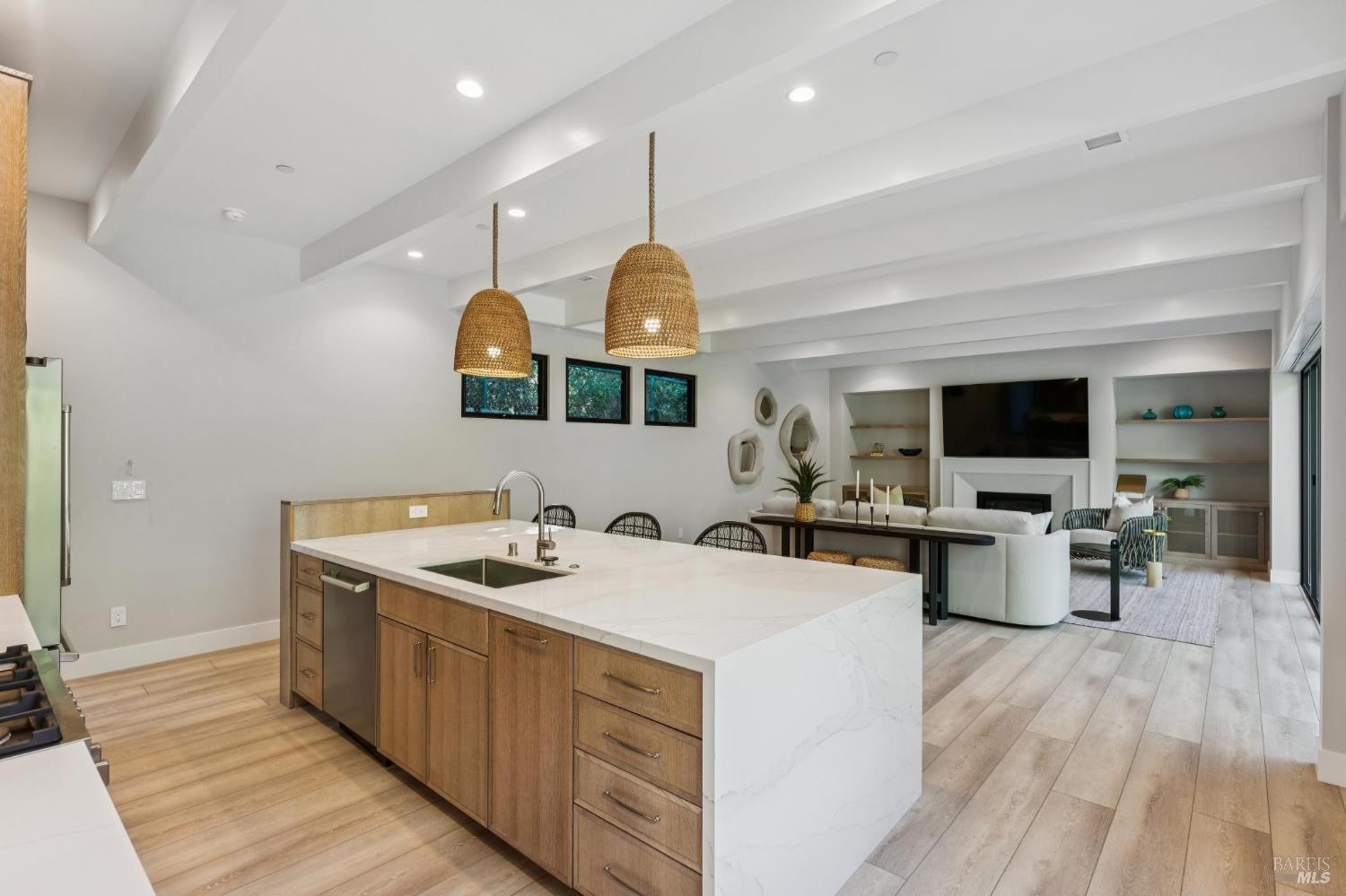 Detail Gallery Image 41 of 56 For 230 Summit Ave, San Rafael,  CA 94901 - 5 Beds | 4/1 Baths