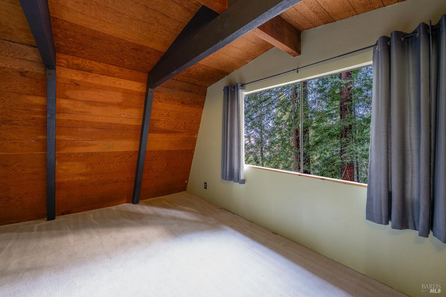 Detail Gallery Image 17 of 22 For 1500 Perch Way, Willits,  CA 95490 - 2 Beds | 2 Baths