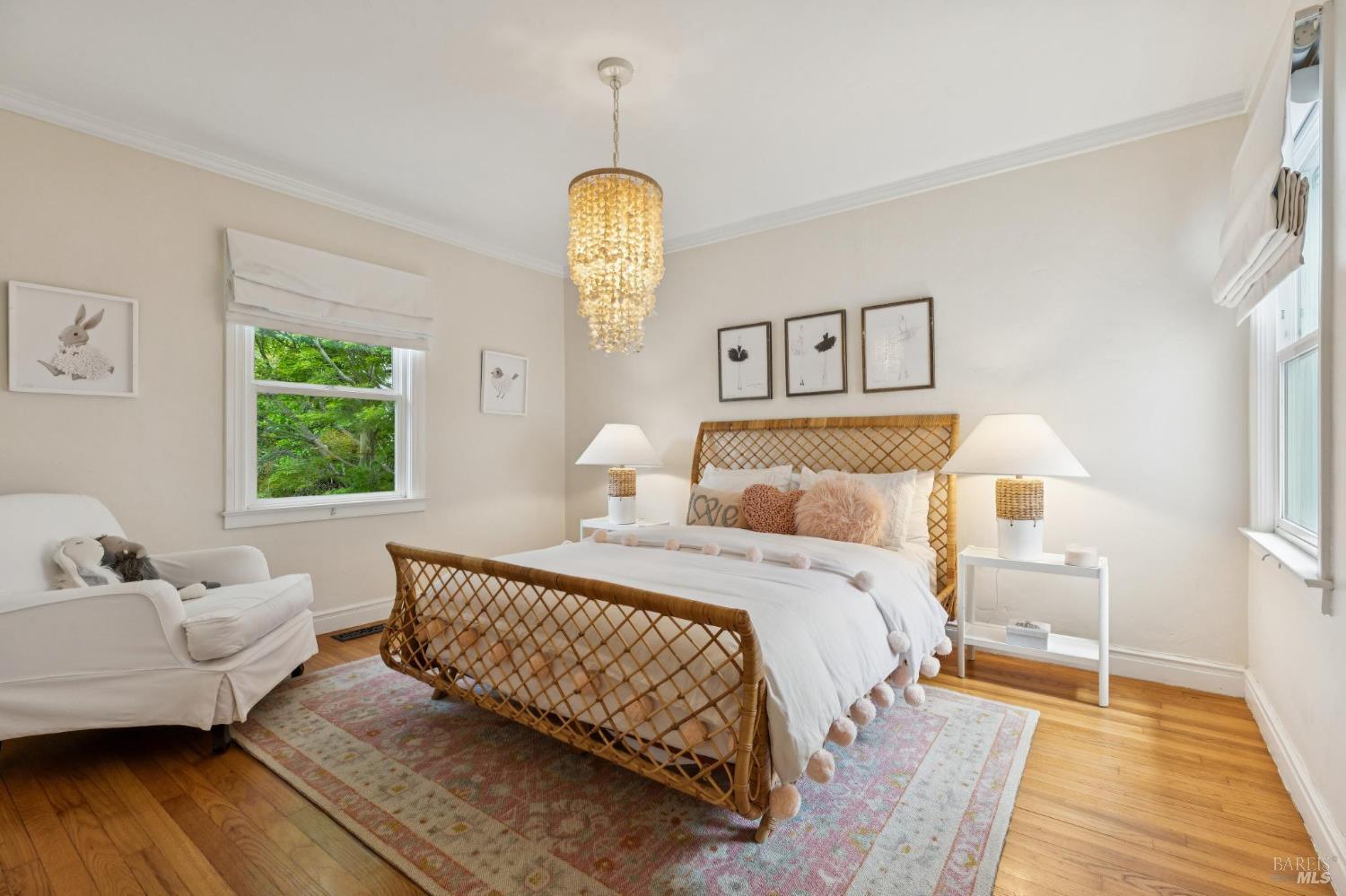 Detail Gallery Image 20 of 36 For 204 Greenfield Ave, San Rafael,  CA 94901 - 3 Beds | 2 Baths