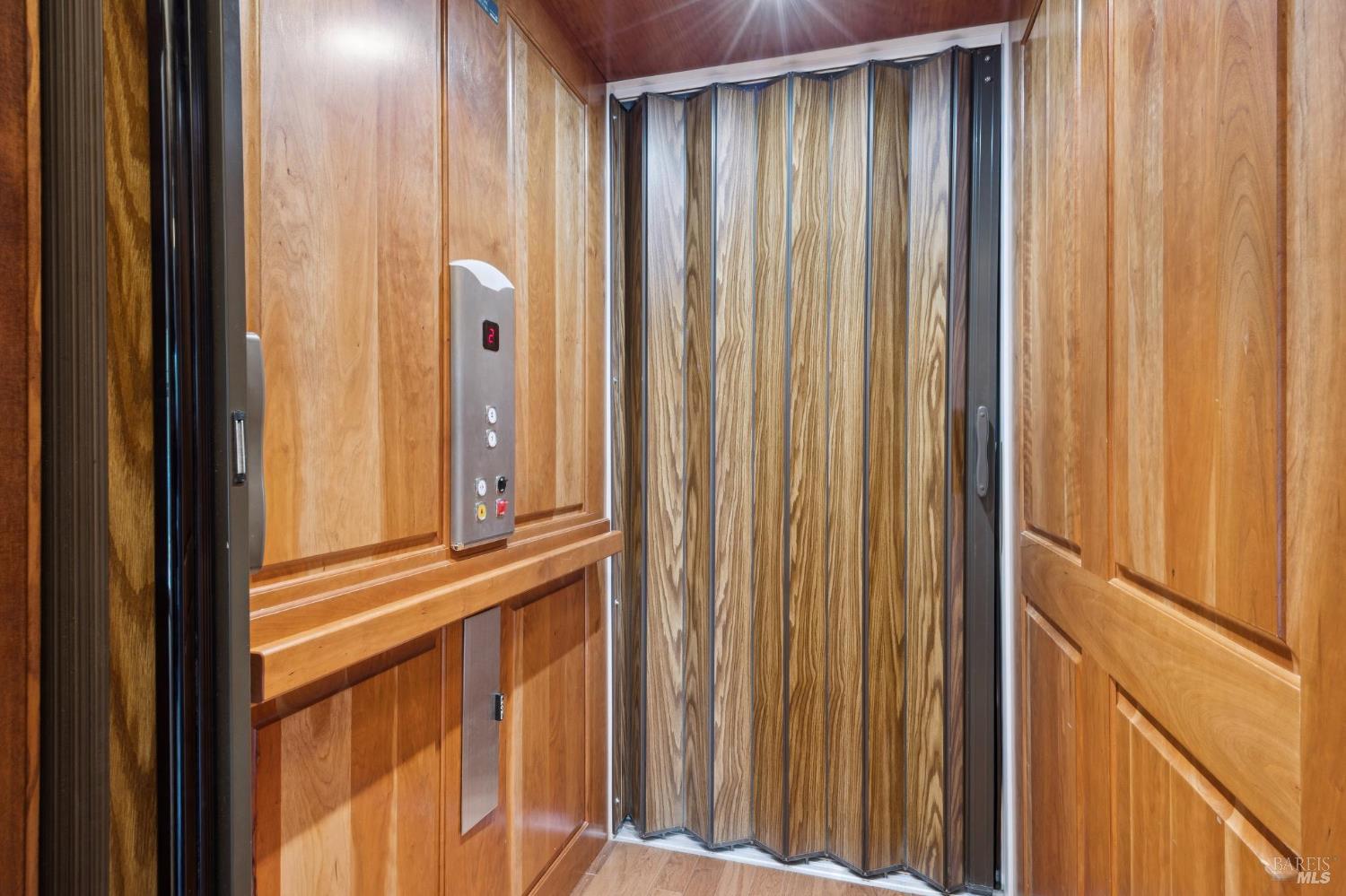 Detail Gallery Image 64 of 90 For 120 Fernwood Dr, San Rafael,  CA 94901 - 4 Beds | 3 Baths