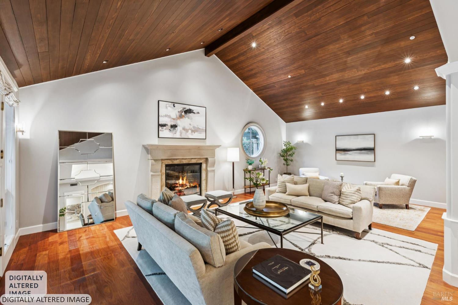 Detail Gallery Image 9 of 56 For 230 Summit Ave, San Rafael,  CA 94901 - 5 Beds | 4/1 Baths