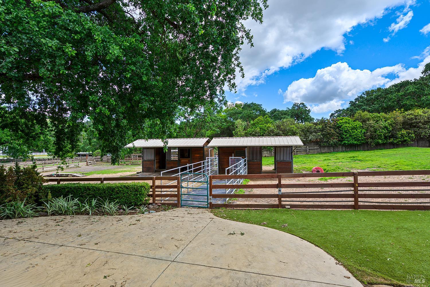 Detail Gallery Image 75 of 80 For 15 Wildwood Ln, Novato,  CA 94947 - 5 Beds | 4/1 Baths