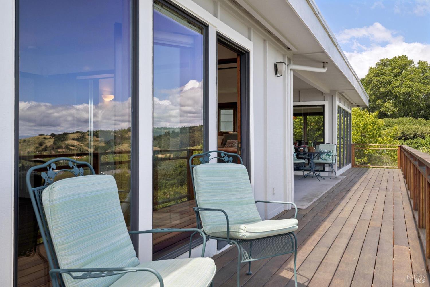 Detail Gallery Image 55 of 90 For 120 Fernwood Dr, San Rafael,  CA 94901 - 4 Beds | 3 Baths