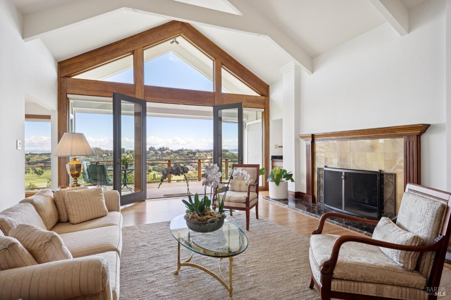 120 Fernwood Drive photo 2