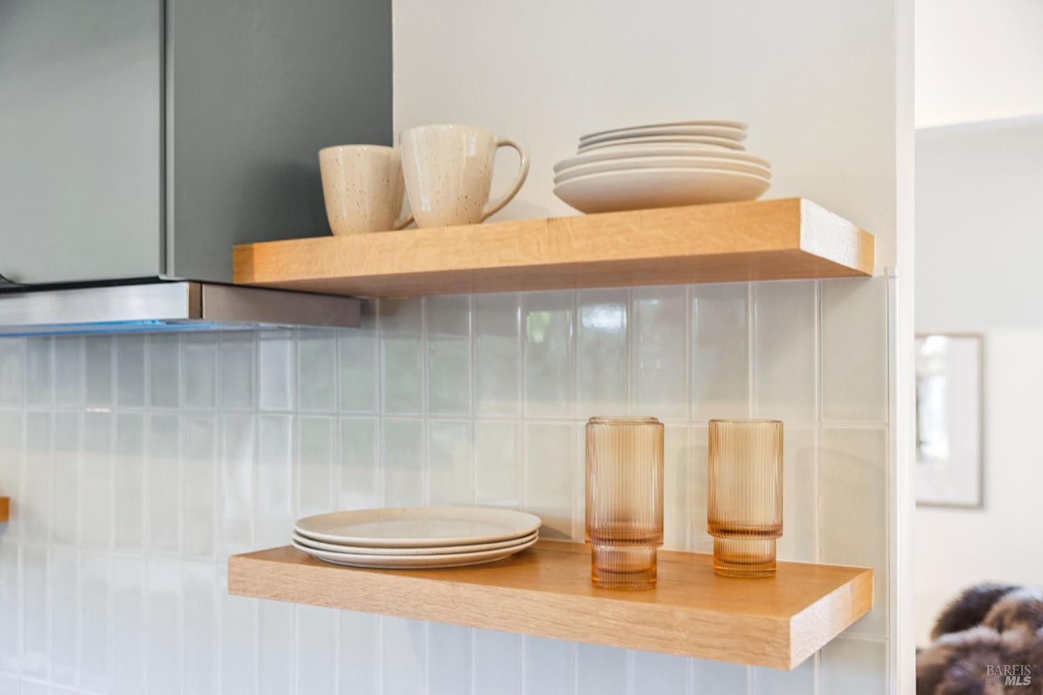 Detail Gallery Image 19 of 57 For 711 Del Ganado Rd, San Rafael,  CA 94903 - 4 Beds | 2 Baths