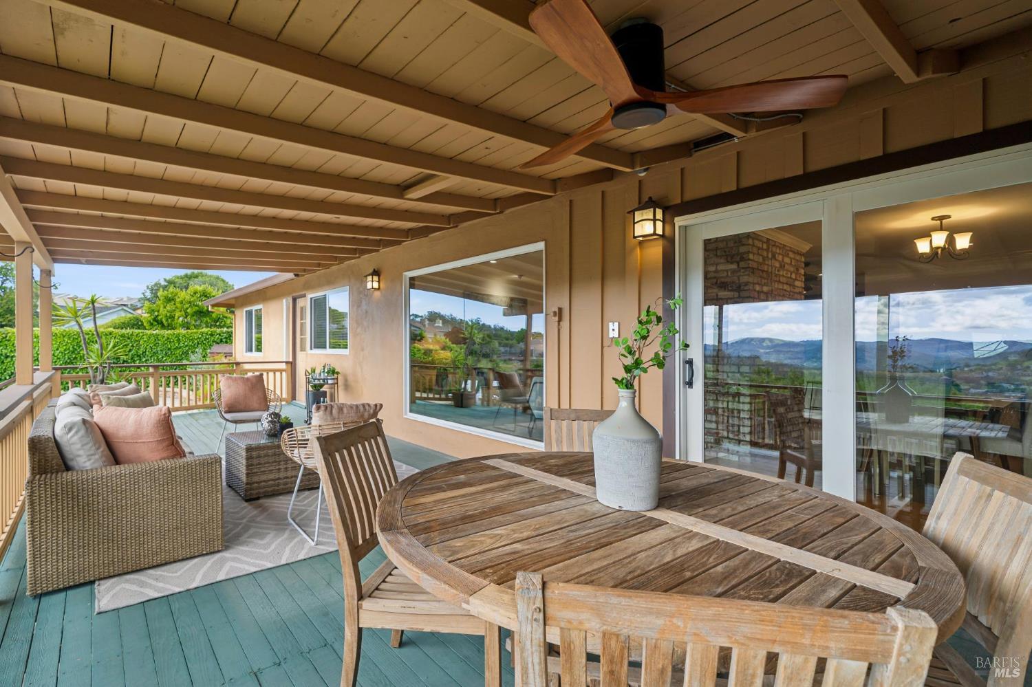 Detail Gallery Image 22 of 29 For 24 Maywood Way, San Rafael,  CA 94901 - 3 Beds | 2 Baths