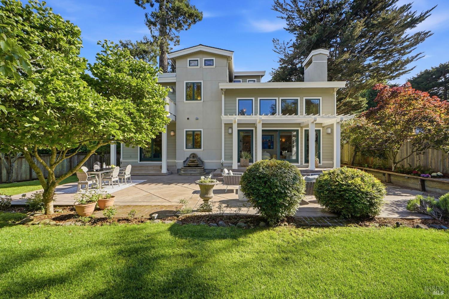 Detail Gallery Image 19 of 41 For 538 Marin Ave, Mill Valley,  CA 94941 - 4 Beds | 4 Baths