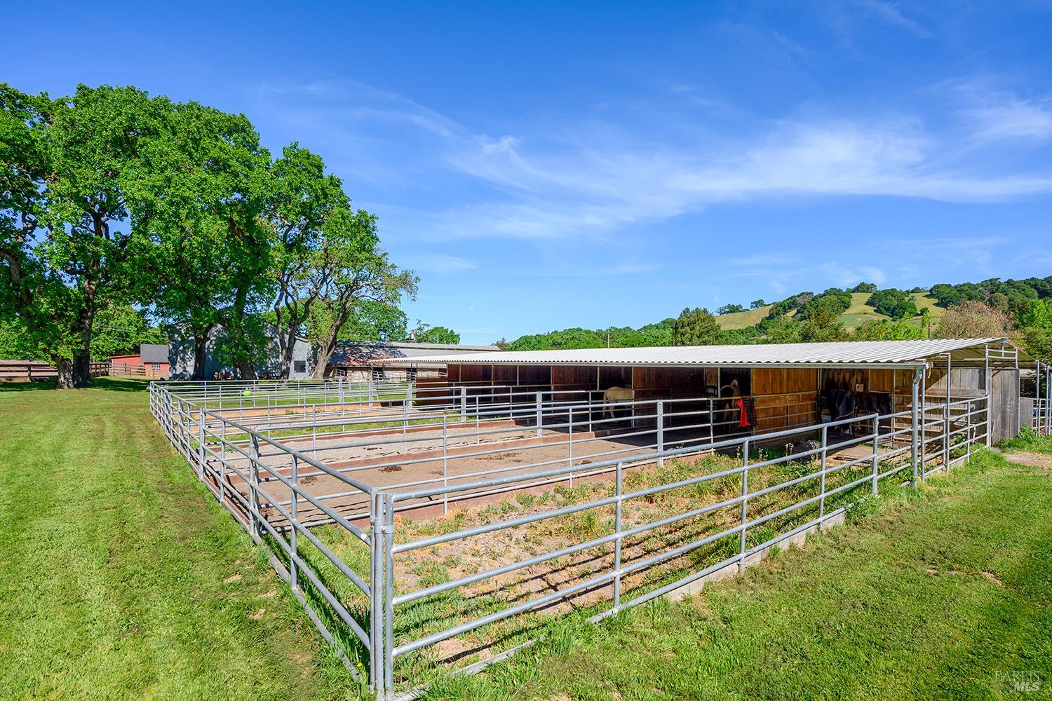 Detail Gallery Image 72 of 80 For 15 Wildwood Ln, Novato,  CA 94947 - 5 Beds | 4/1 Baths