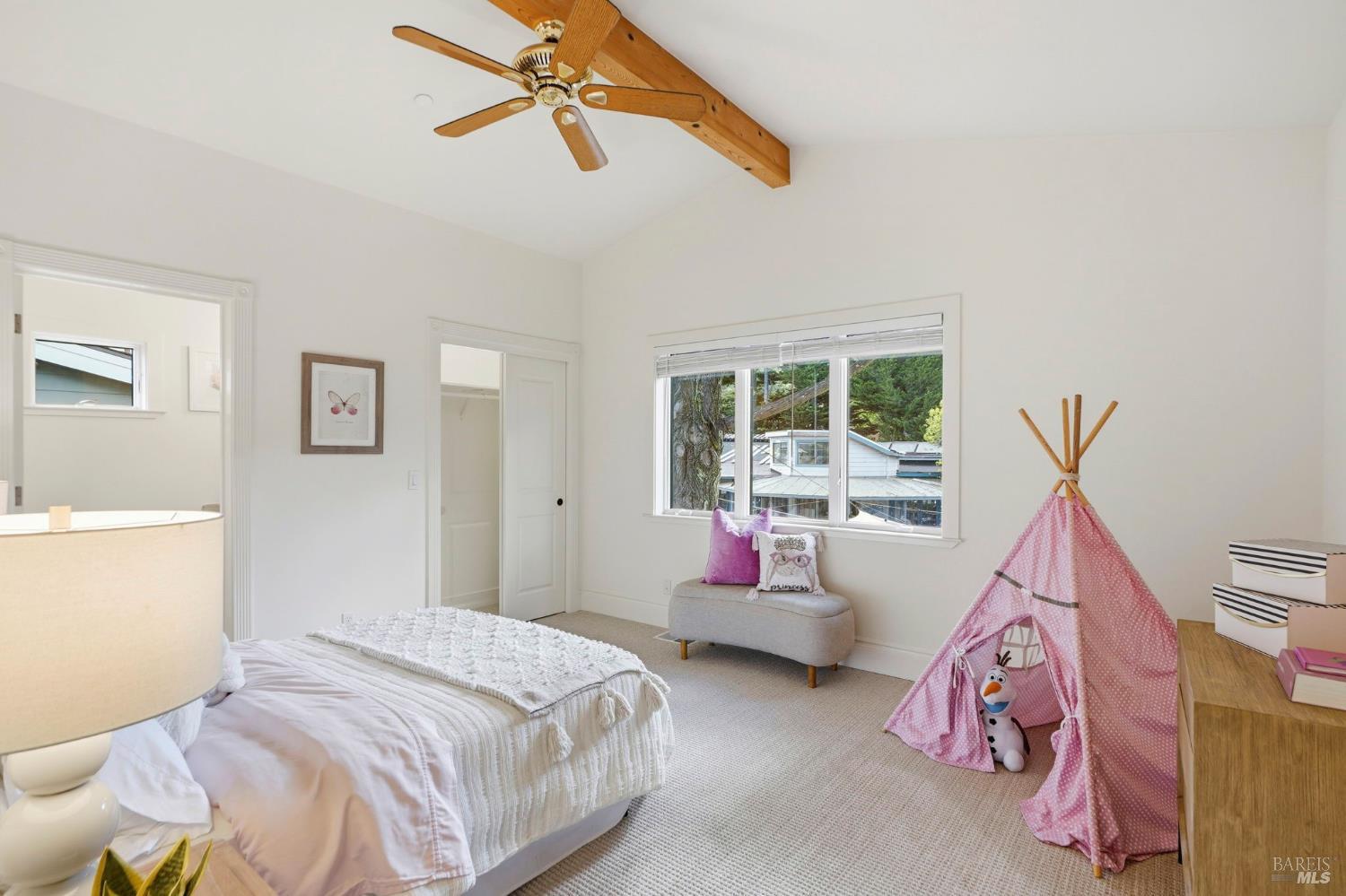 Detail Gallery Image 27 of 41 For 538 Marin Ave, Mill Valley,  CA 94941 - 4 Beds | 4 Baths