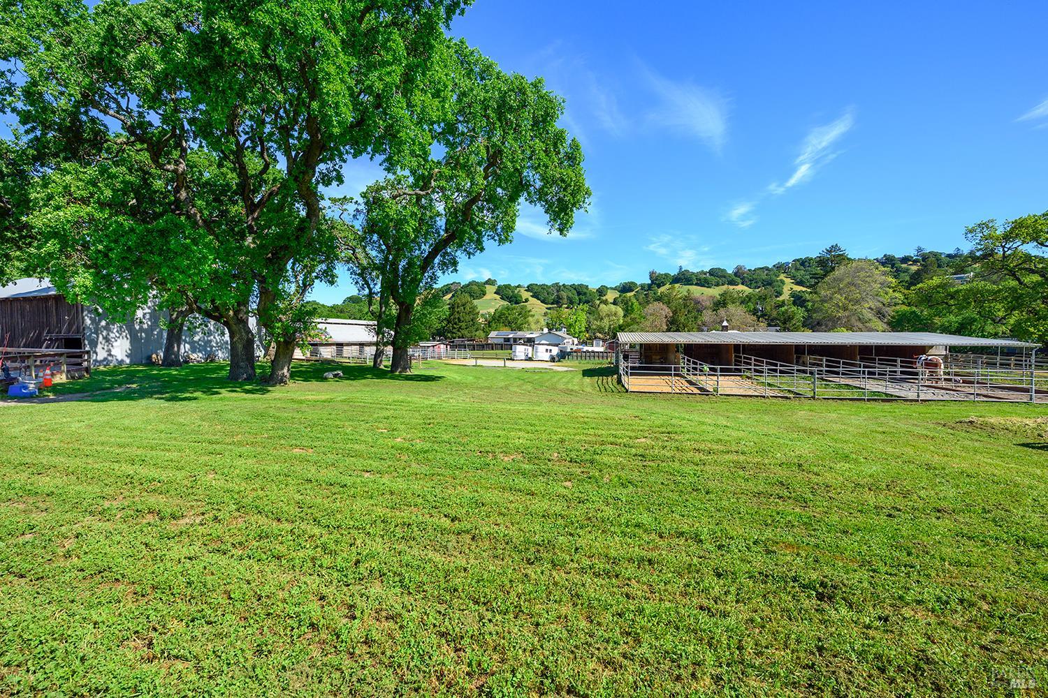 Detail Gallery Image 64 of 80 For 15 Wildwood Ln, Novato,  CA 94947 - 5 Beds | 4/1 Baths