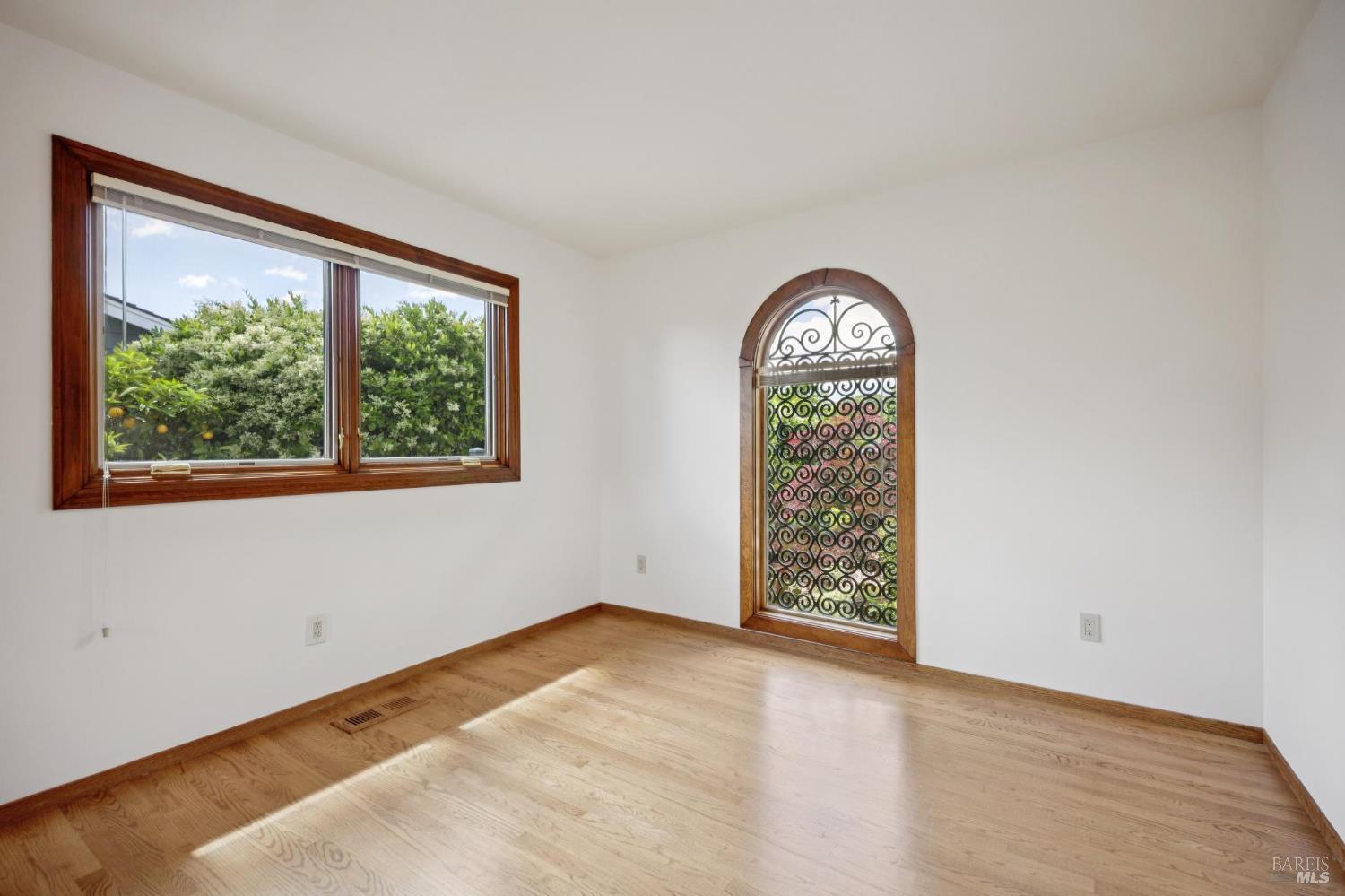 Detail Gallery Image 59 of 90 For 120 Fernwood Dr, San Rafael,  CA 94901 - 4 Beds | 3 Baths