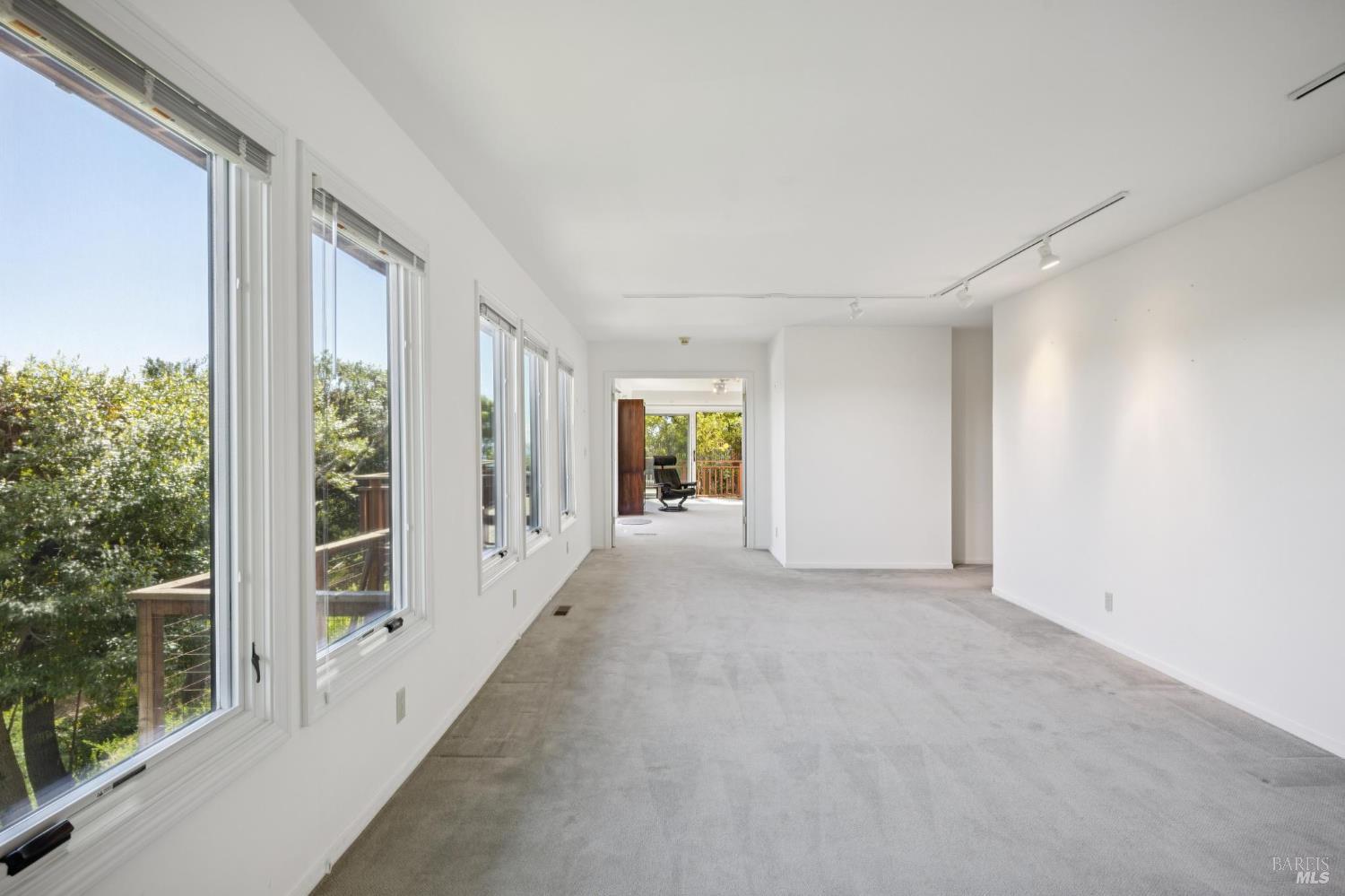 Detail Gallery Image 79 of 90 For 120 Fernwood Dr, San Rafael,  CA 94901 - 4 Beds | 3 Baths