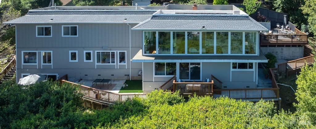 Detail Gallery Image 4 of 62 For 183 Reservoir Rd, San Rafael,  CA 94901 - 6 Beds | 6 Baths