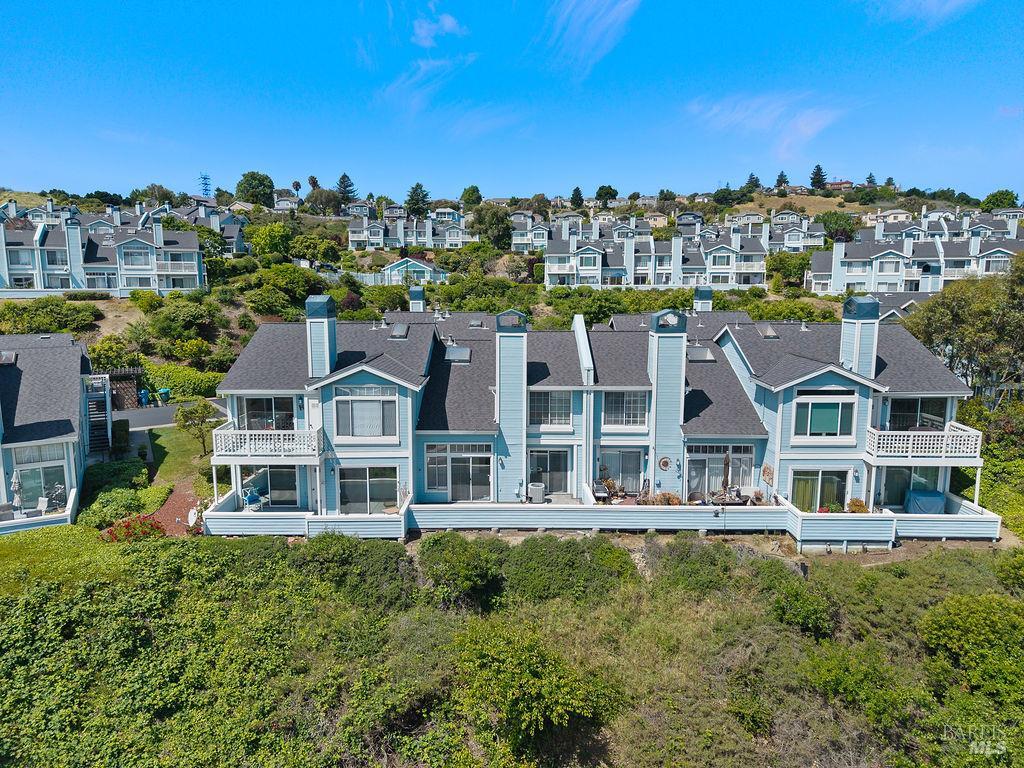 Detail Gallery Image 32 of 36 For 311 Stinson St #5,  Vallejo,  CA 94591 - 3 Beds | 3 Baths