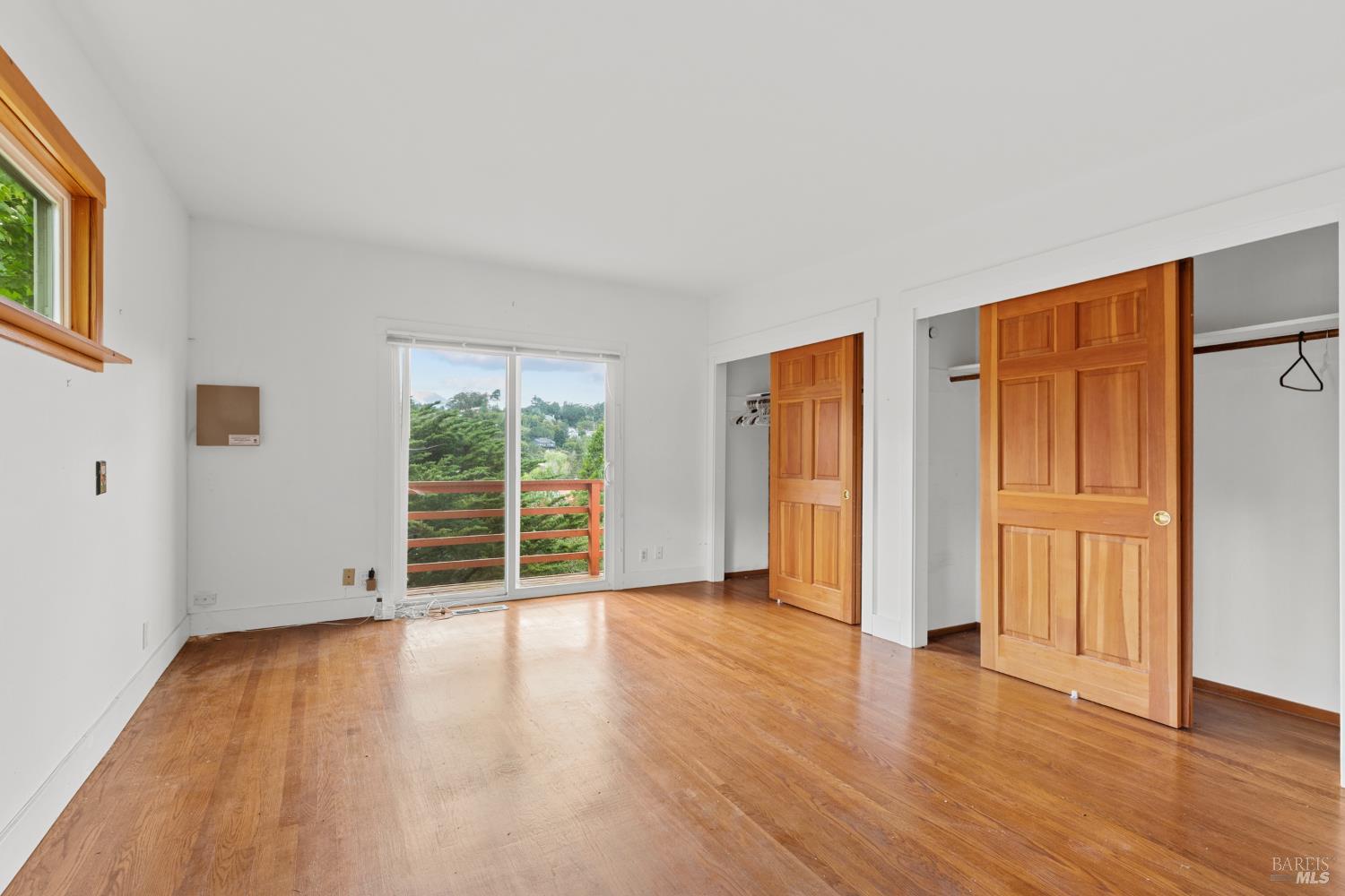 Detail Gallery Image 15 of 35 For 321 Laurel Way, Mill Valley,  CA 94941 - 3 Beds | 2 Baths