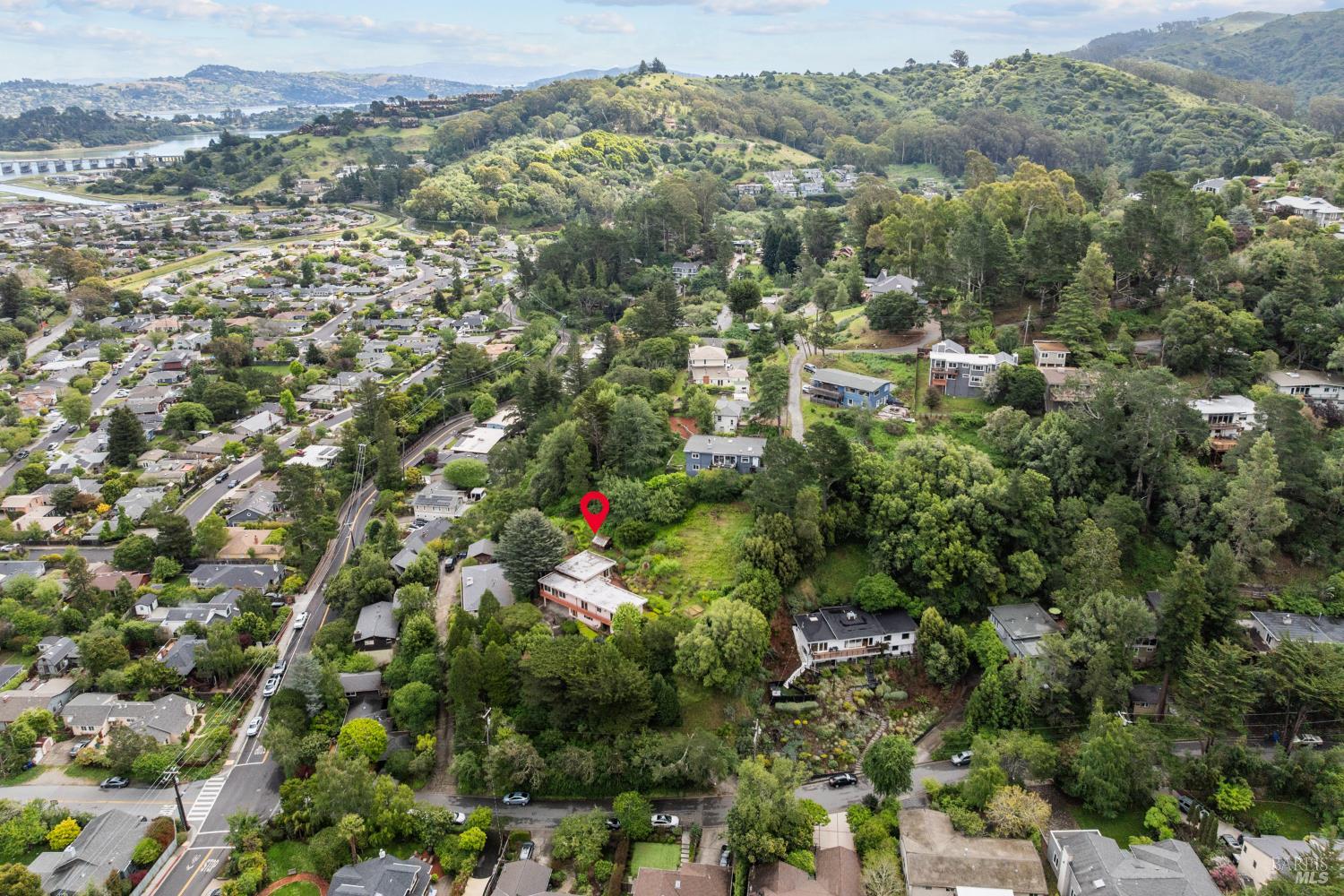 Detail Gallery Image 35 of 35 For 321 Laurel Way, Mill Valley,  CA 94941 - 3 Beds | 2 Baths