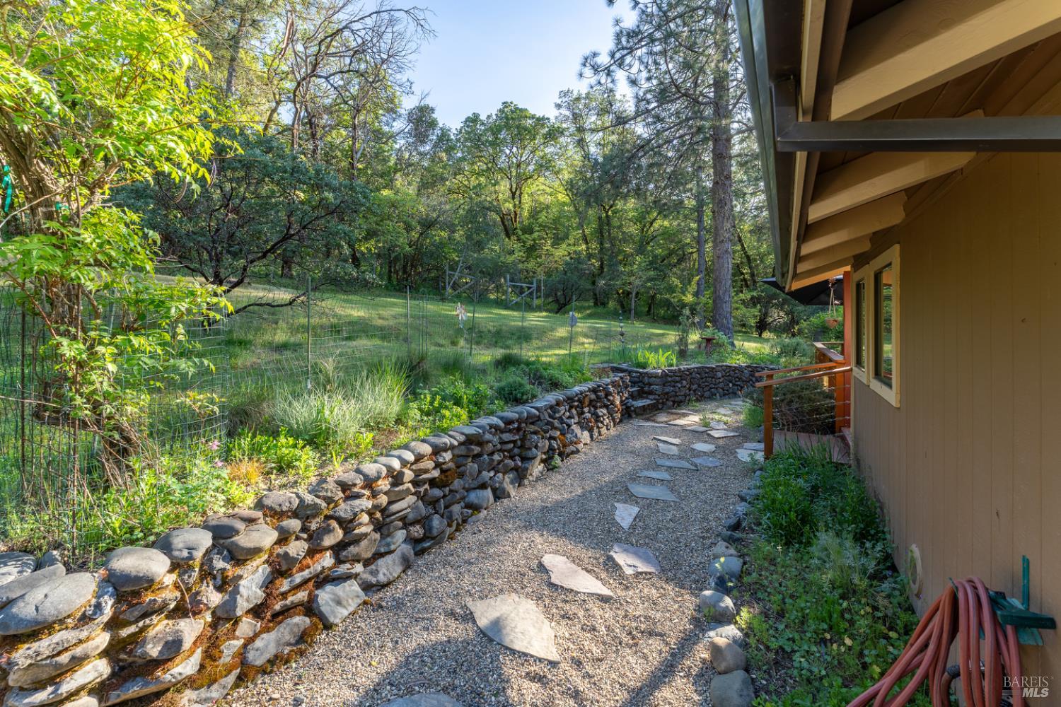 Detail Gallery Image 25 of 35 For 1701 Road B Unkn, Redwood Valley,  CA 95470 - 2 Beds | 2 Baths