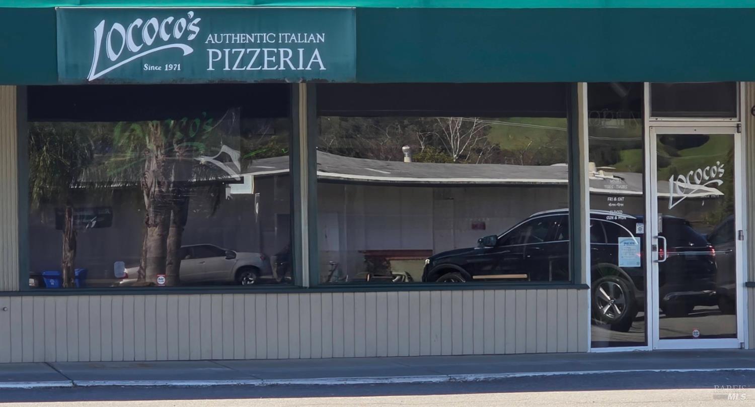 Detail Gallery Image 41 of 44 For 4 Galway Ln, San Rafael,  CA 94903 - 4 Beds | 3/1 Baths