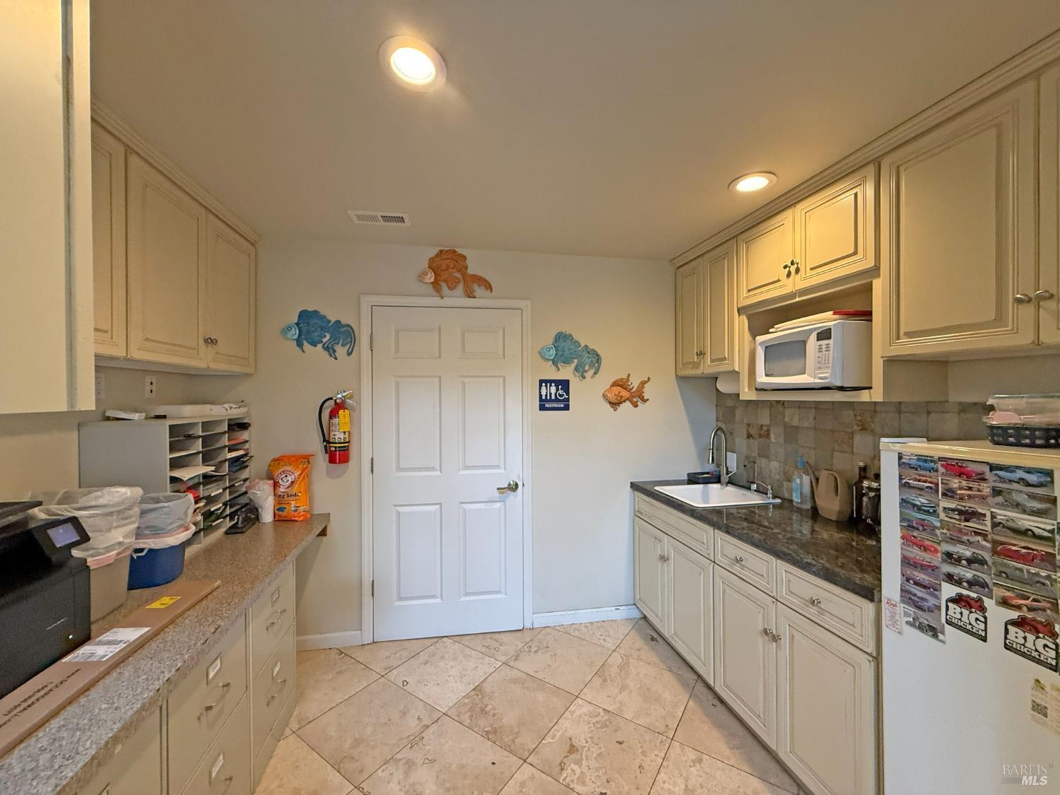 Detail Gallery Image 16 of 26 For 1025 Fifth St, Novato,  CA 94945 - – Beds | – Baths