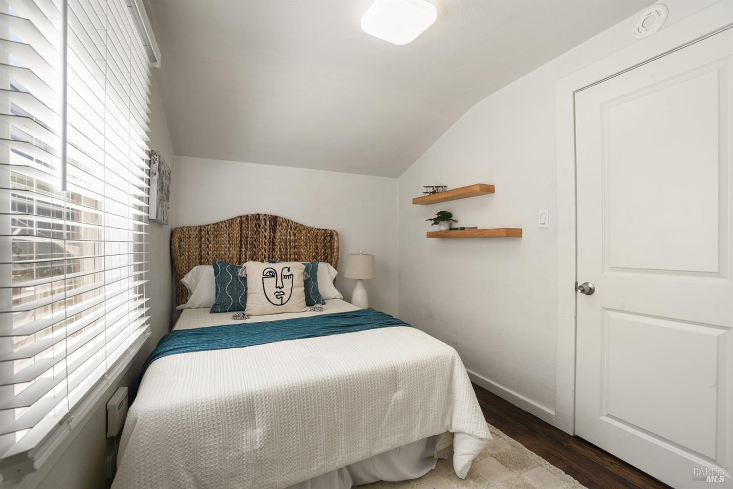 Detail Gallery Image 17 of 40 For 1009 Sacramento St, Vallejo,  CA 94590 - 3 Beds | 1 Baths