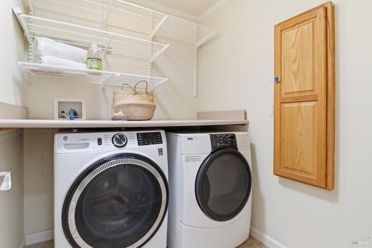 Detail Gallery Image 36 of 48 For 23 Terra Linda Dr, San Rafael,  CA 94903 - 4 Beds | 2/1 Baths