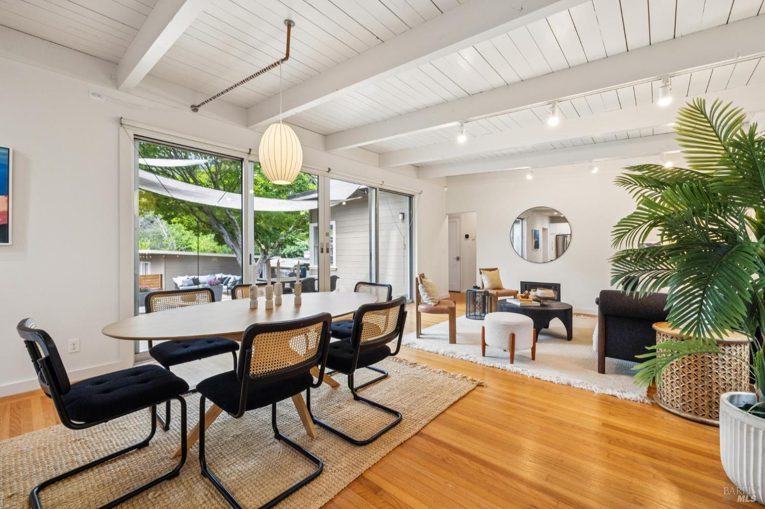 Detail Gallery Image 3 of 47 For 3 Stetson Ave, Corte Madera,  CA 94925 - 3 Beds | 2 Baths