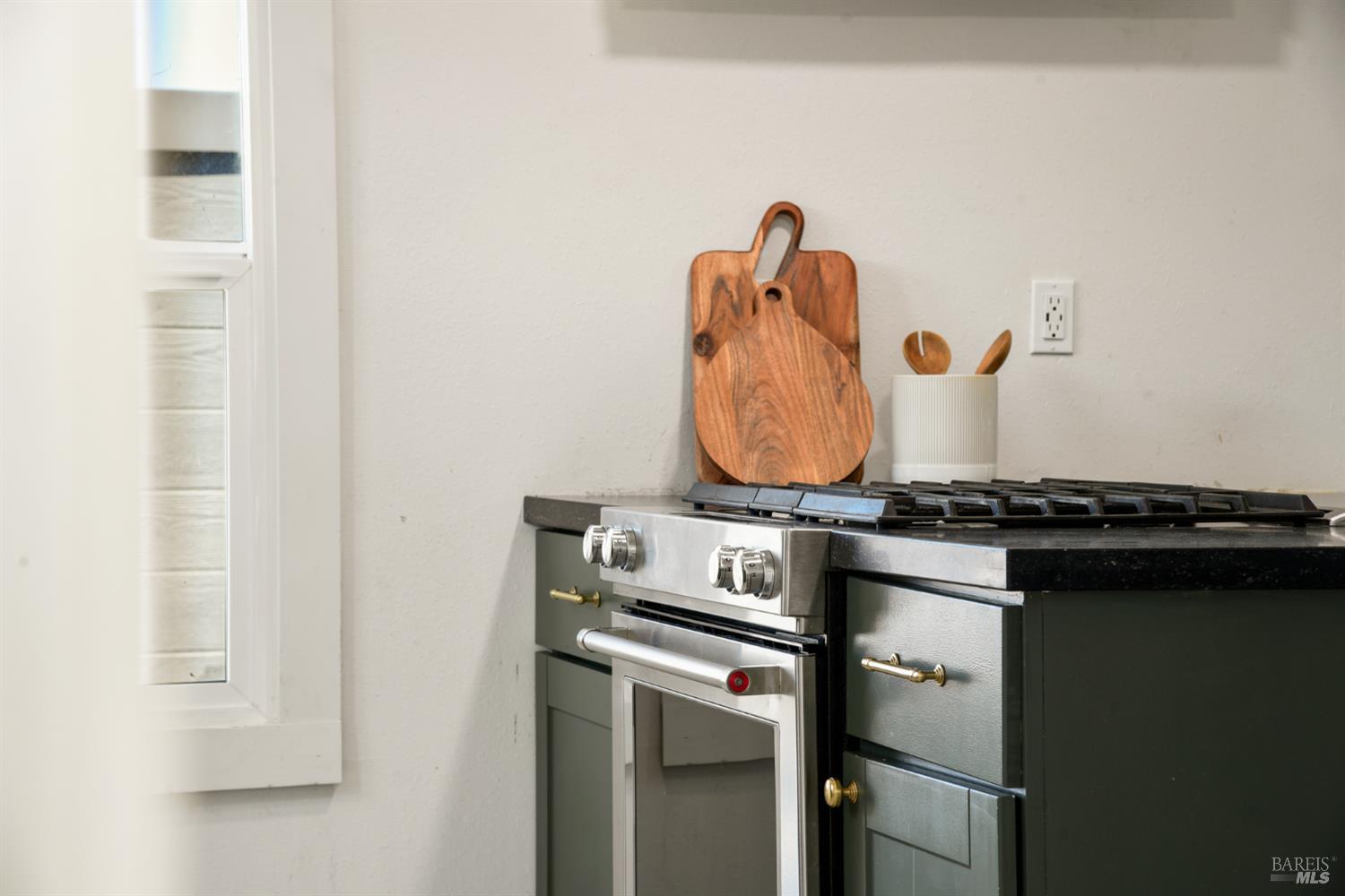 Detail Gallery Image 28 of 40 For 1009 Sacramento St, Vallejo,  CA 94590 - 3 Beds | 1 Baths