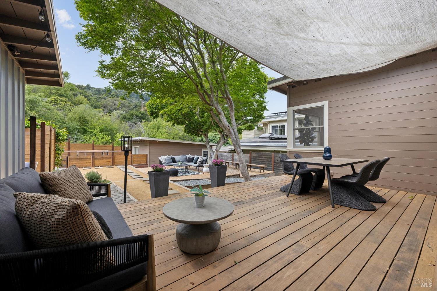 Detail Gallery Image 31 of 47 For 3 Stetson Ave, Corte Madera,  CA 94925 - 3 Beds | 2 Baths