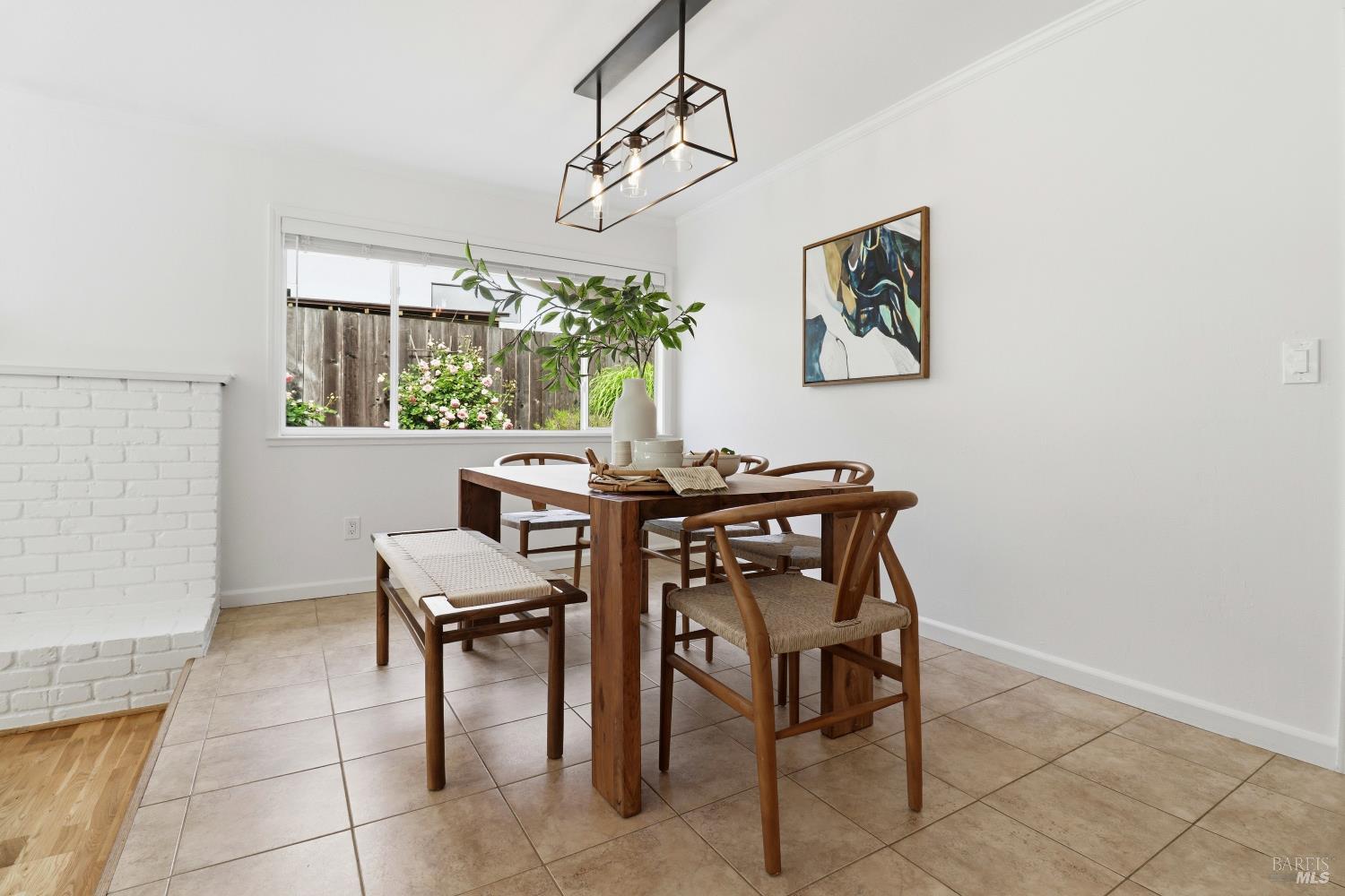 Detail Gallery Image 16 of 48 For 23 Terra Linda Dr, San Rafael,  CA 94903 - 4 Beds | 2/1 Baths