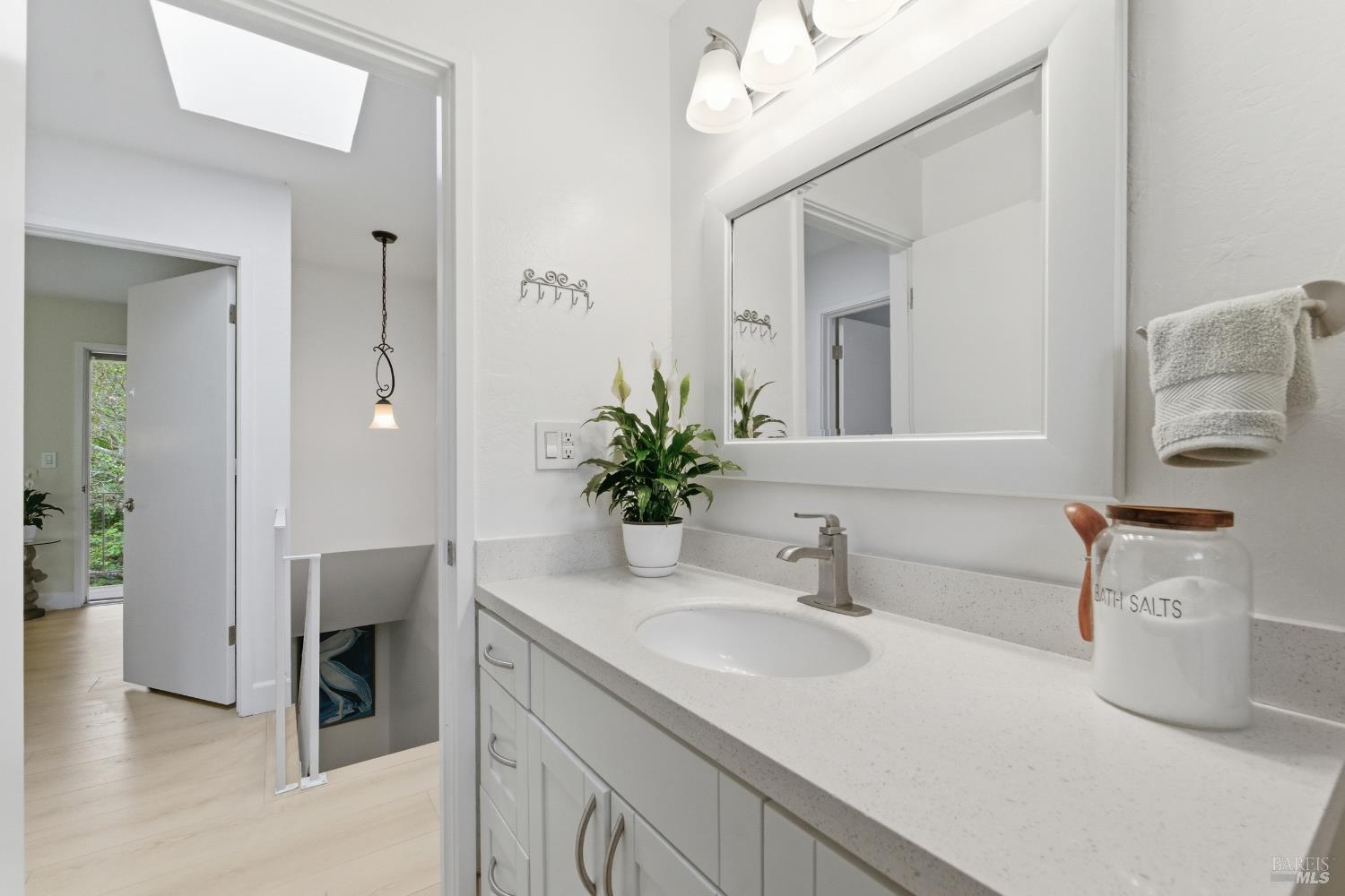 Detail Gallery Image 19 of 34 For 1411 Casa Buena Dr #46,  Corte Madera,  CA 94925 - 2 Beds | 1 Baths