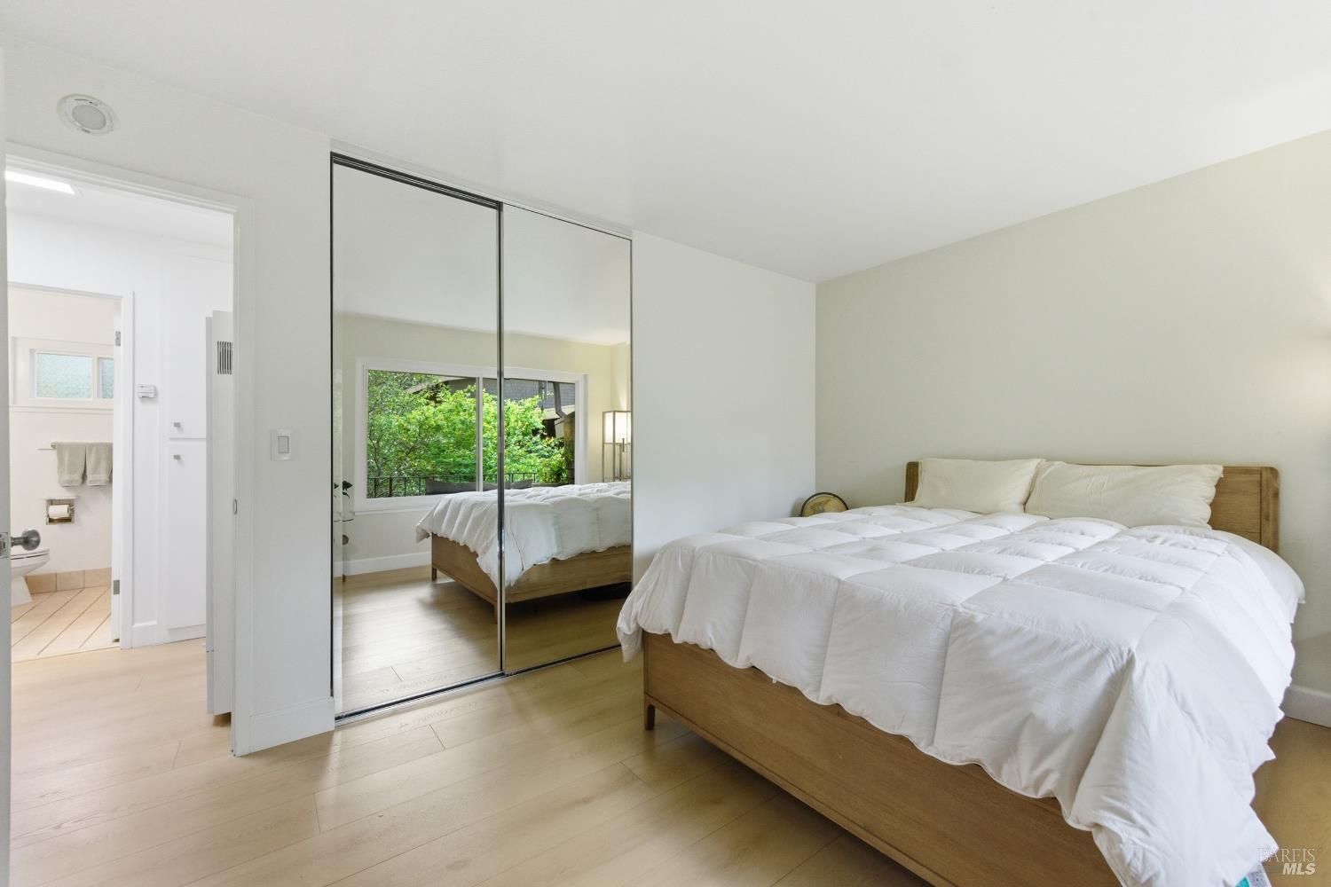 Detail Gallery Image 16 of 34 For 1411 Casa Buena Dr #46,  Corte Madera,  CA 94925 - 2 Beds | 1 Baths