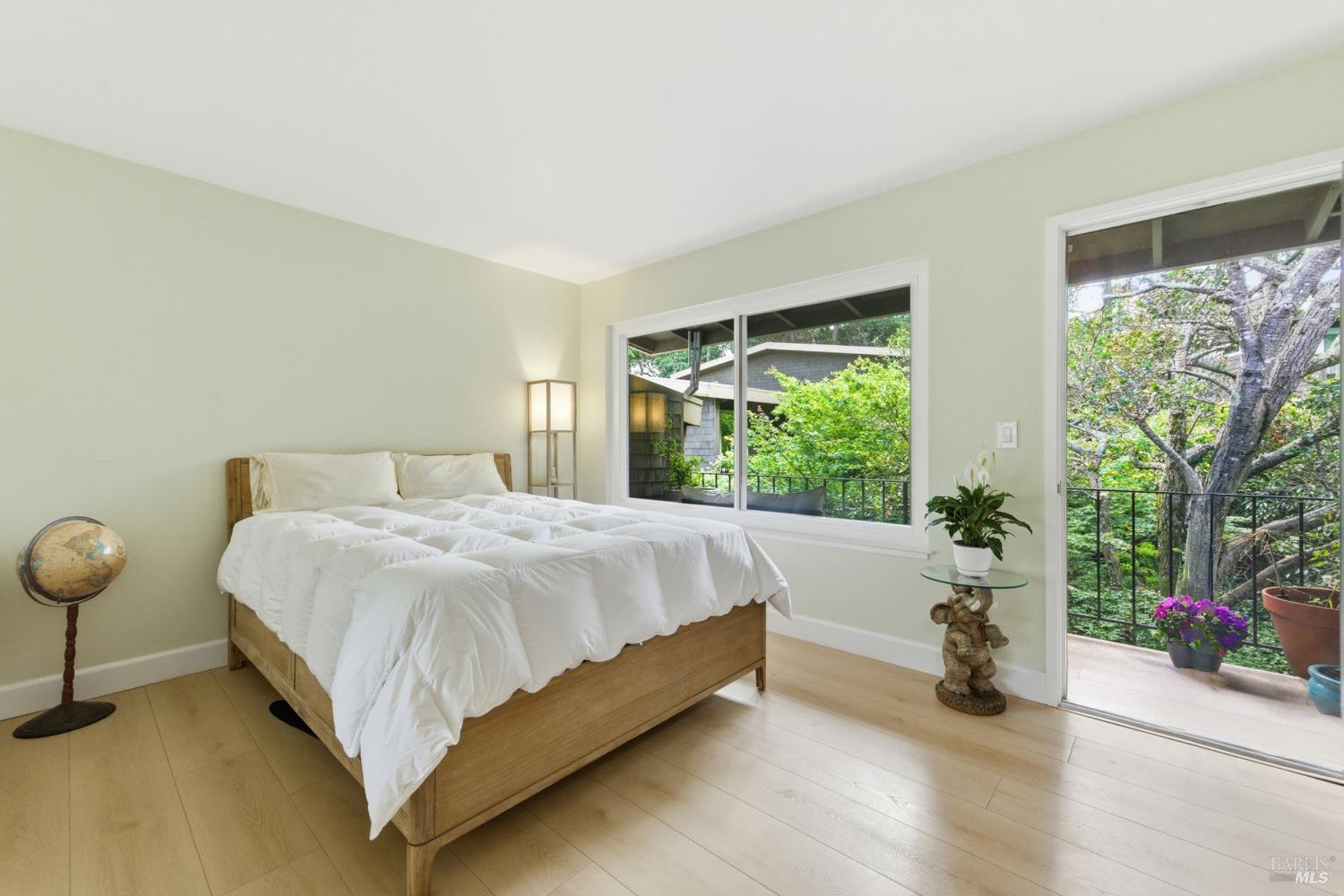 Detail Gallery Image 14 of 34 For 1411 Casa Buena Dr #46,  Corte Madera,  CA 94925 - 2 Beds | 1 Baths