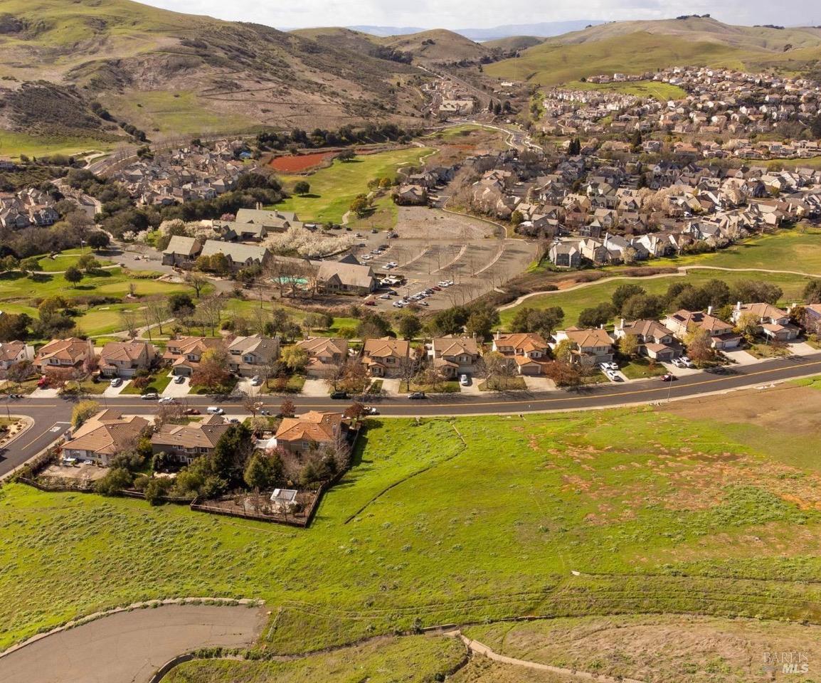 Detail Gallery Image 7 of 11 For 2232 Bennington Dr, Vallejo,  CA 94591 - – Beds | – Baths