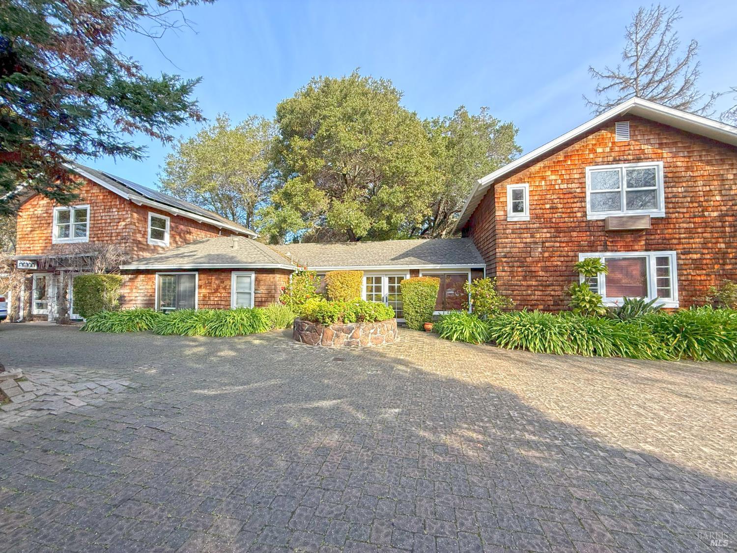 Detail Gallery Image 8 of 26 For 1025 Fifth St, Novato,  CA 94945 - – Beds | – Baths