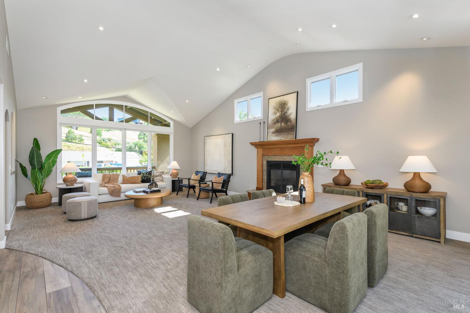 Detail Gallery Image 9 of 24 For 1783 Las Gallinas Ave, San Rafael,  CA 94903 - 3 Beds | 2 Baths