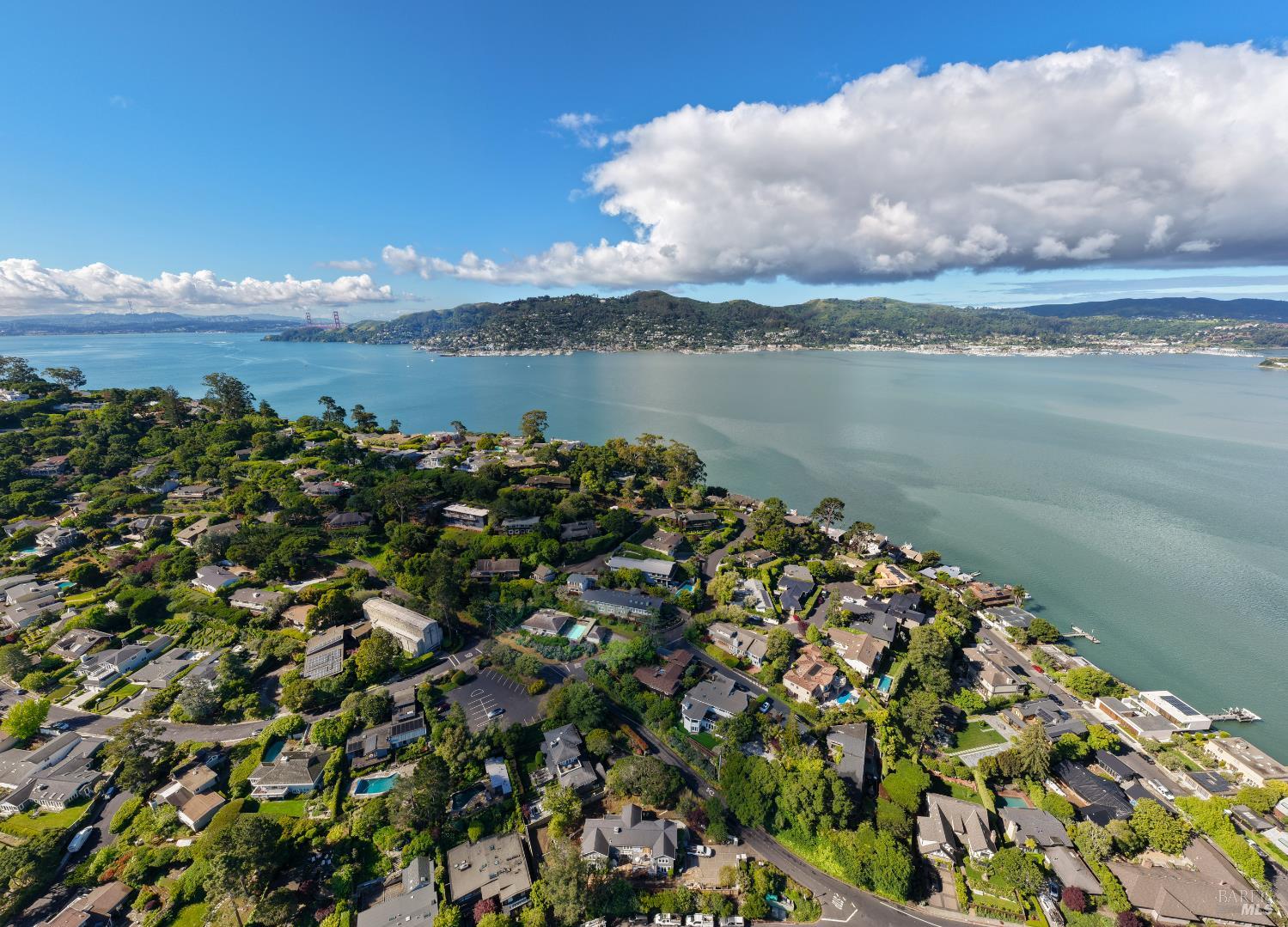 Detail Gallery Image 38 of 39 For 2 Tamalpais Ave, Belvedere,  CA 94920 - 2 Beds | 2 Baths