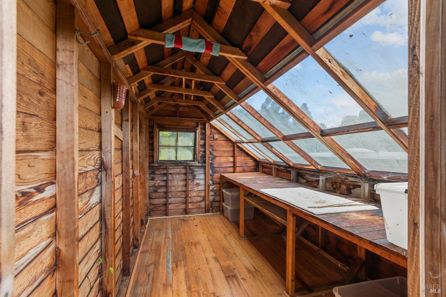 Detail Gallery Image 28 of 35 For 321 Laurel Way, Mill Valley,  CA 94941 - 3 Beds | 2 Baths