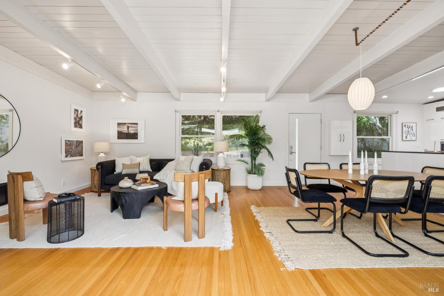 Detail Gallery Image 7 of 47 For 3 Stetson Ave, Corte Madera,  CA 94925 - 3 Beds | 2 Baths