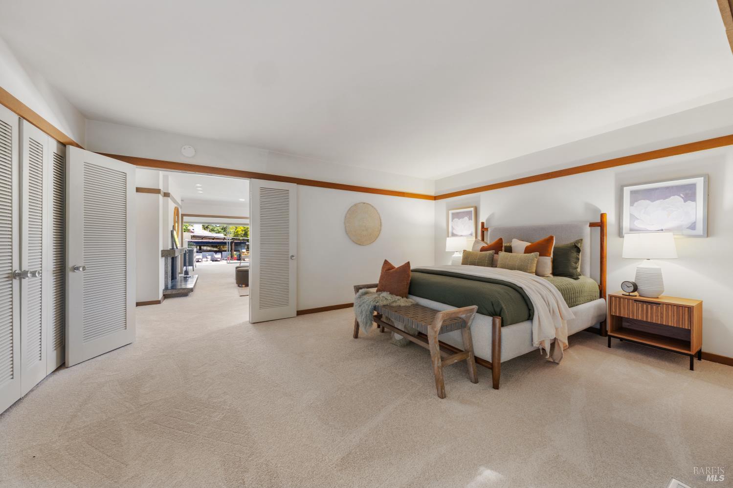 Detail Gallery Image 22 of 39 For 2 Tamalpais Ave, Belvedere,  CA 94920 - 2 Beds | 2 Baths