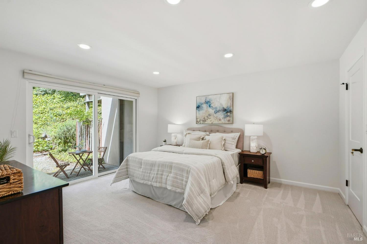 Detail Gallery Image 5 of 38 For 103 Pixley Ave, Corte Madera,  CA 94925 - 2 Beds | 2 Baths