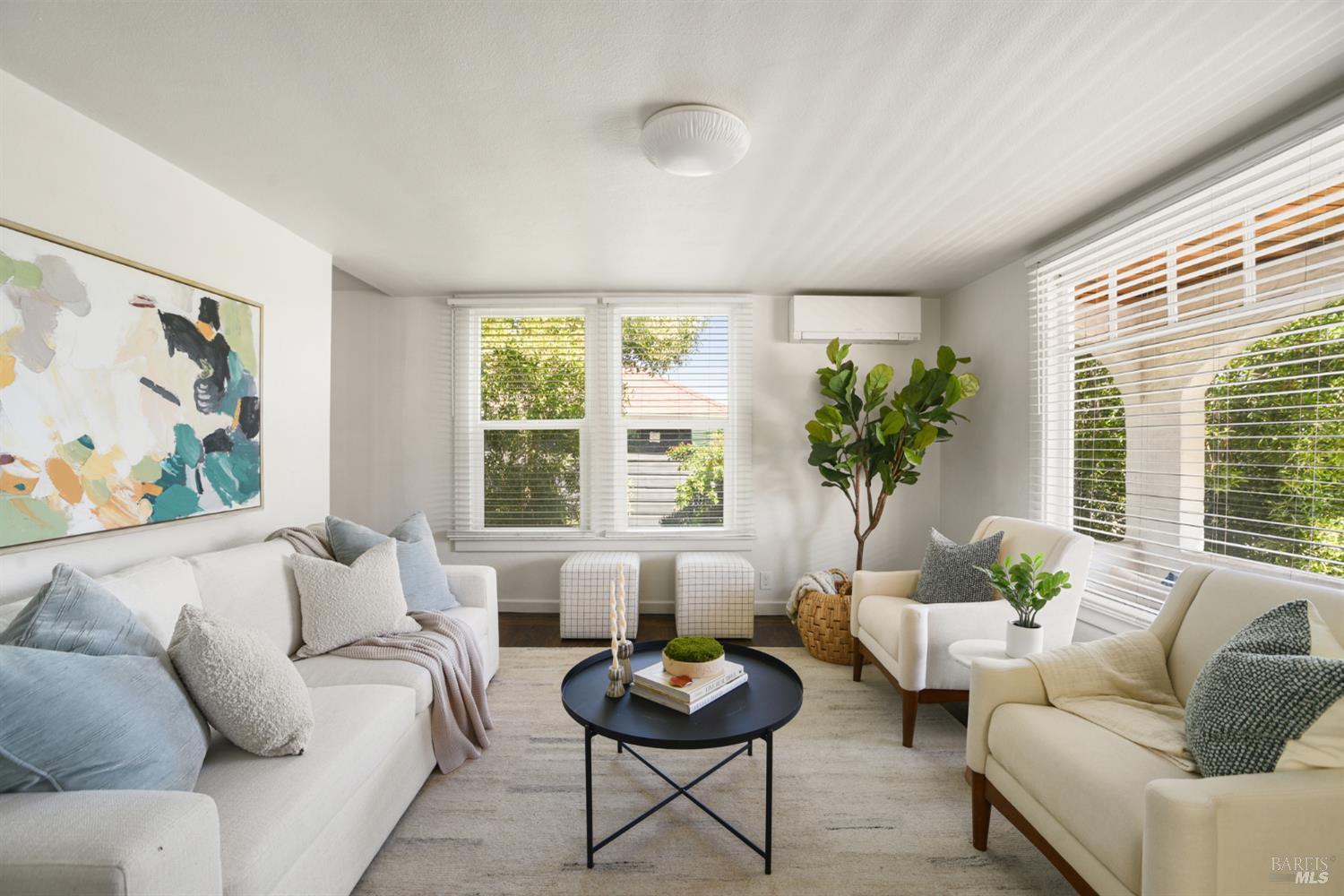 Detail Gallery Image 8 of 40 For 1009 Sacramento St, Vallejo,  CA 94590 - 3 Beds | 1 Baths